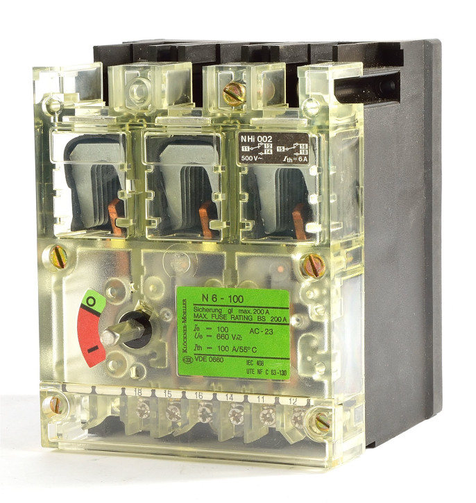 Moeller N6-100 + NHI002 Leistungstrenner Hauptschalter 3 polig 100A vorderseitige Schaltachse 