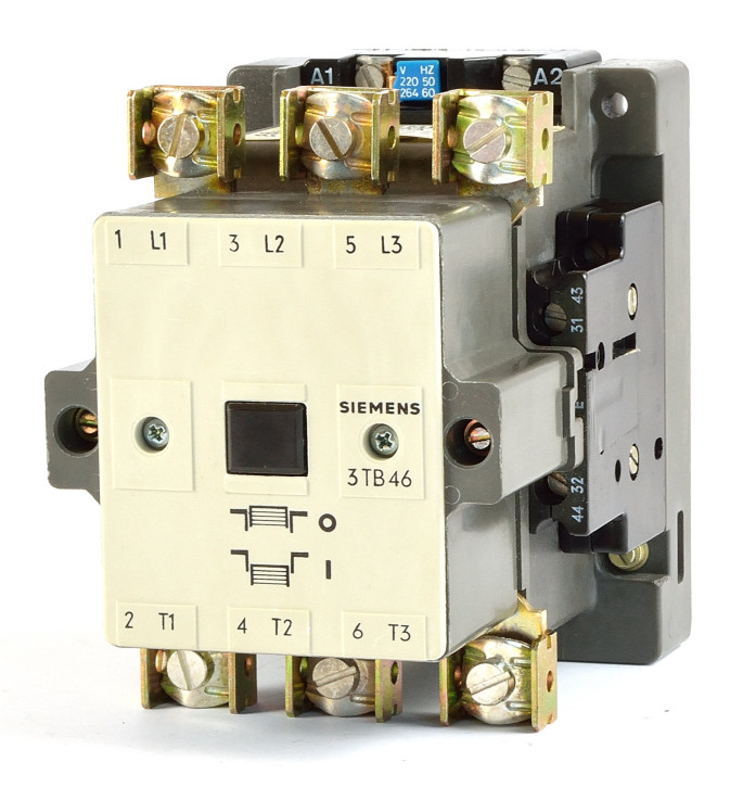 Siemens 3TB46 17-0AM0 Schütz 22KW Spule 220/264VAC