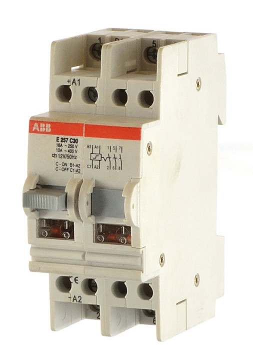 ABB E257C30-12 Stromstoßschalter GHE2571001R1304 altes Modell