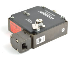 Euchner TZ1LE024RC18VAB-C1826 Sicherheitsschalter 084246 / Verp. geöffnet