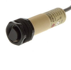 Omron E3F2-DS30B41 2M Photoschalter 10-30VDC